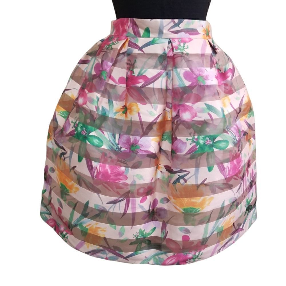 Rosinina Multicolored Floral Skirt size Small